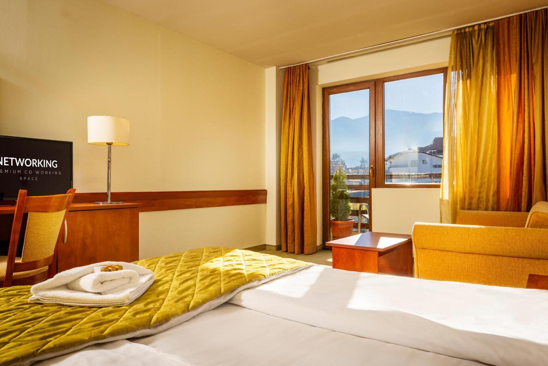 Coliving Bansko, The Social Hotel By Networking Premium Dış mekan fotoğraf